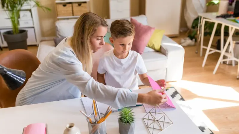 Simple Family Crafts You Can Try at Home